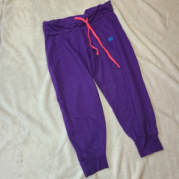 New Balance Crop Sweatpants Purple Womens Small Y2K style - Picture 9 of 9